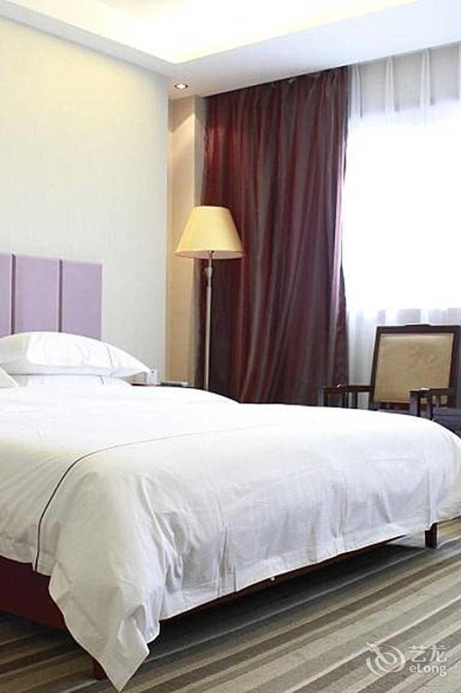 Jishou Heyi Hotel Fenghuang Zewnętrze zdjęcie