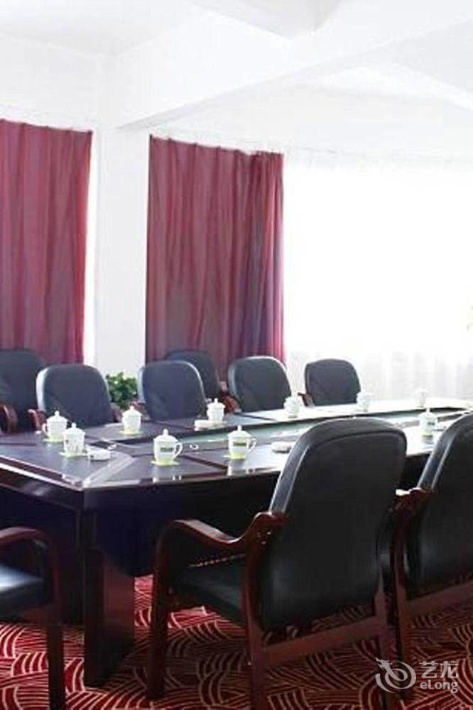 Jishou Heyi Hotel Fenghuang Zewnętrze zdjęcie